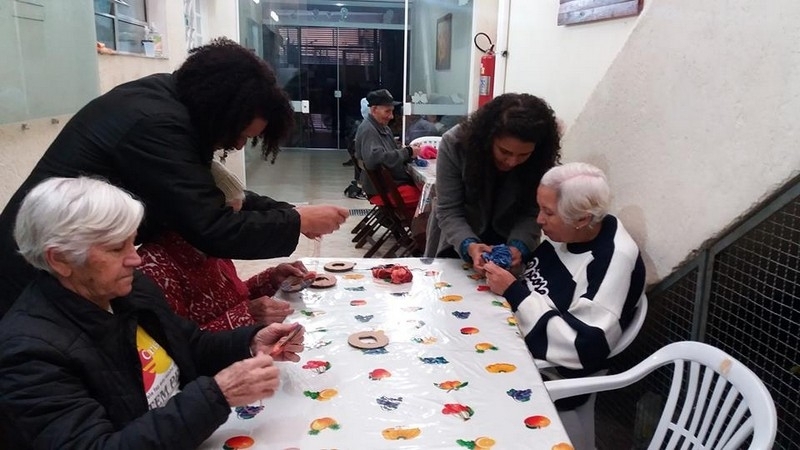 Creche para Idosos Particular Arujá - Creche para Idosas