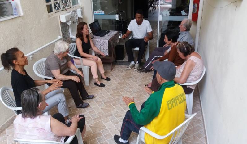 Lar Residencial para Idosos em Sp em Jandira - Lar Geriátrico