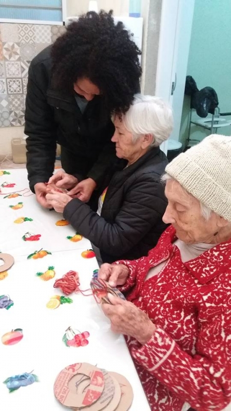 Onde Encontro Creche de Idosos com Alzheimer Ferraz de Vasconcelos - Creche de Hospedagem de Idosos